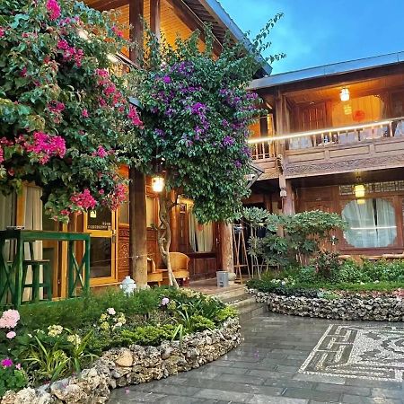 Lijiang Rongyi Homestay Kültér fotó